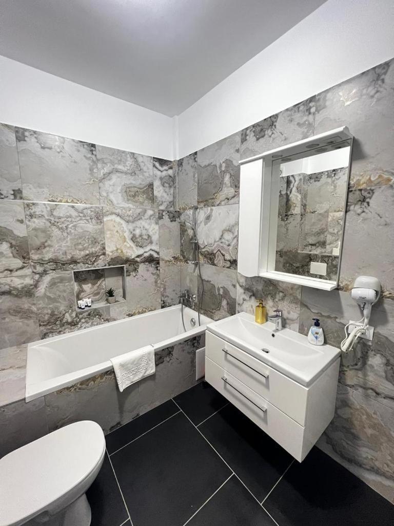 Luxury Cozy Apartments Σουκεάβα Εξωτερικό φωτογραφία